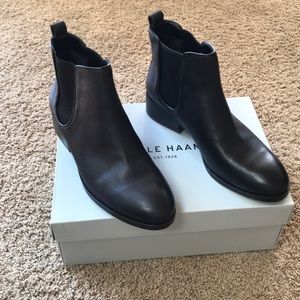 NWT COLE HAAN Landsman Black Bootie 8.5